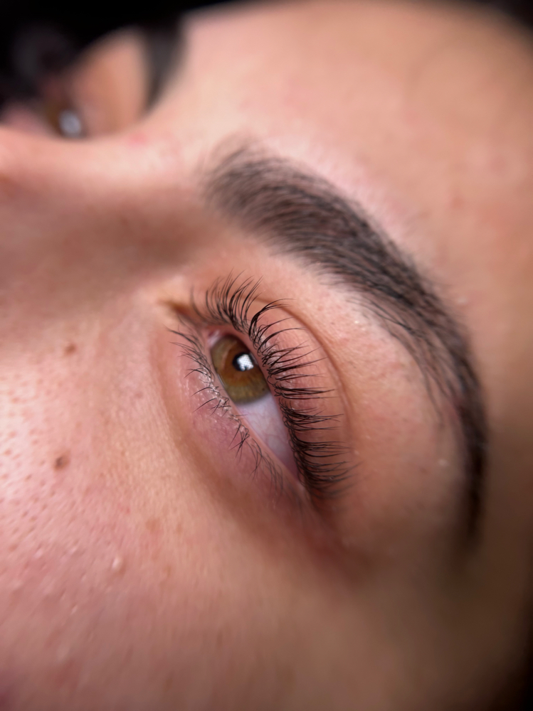 Lash lift and tint in Goodyear AZ by Jailyne Castillo at Amor Esthetics